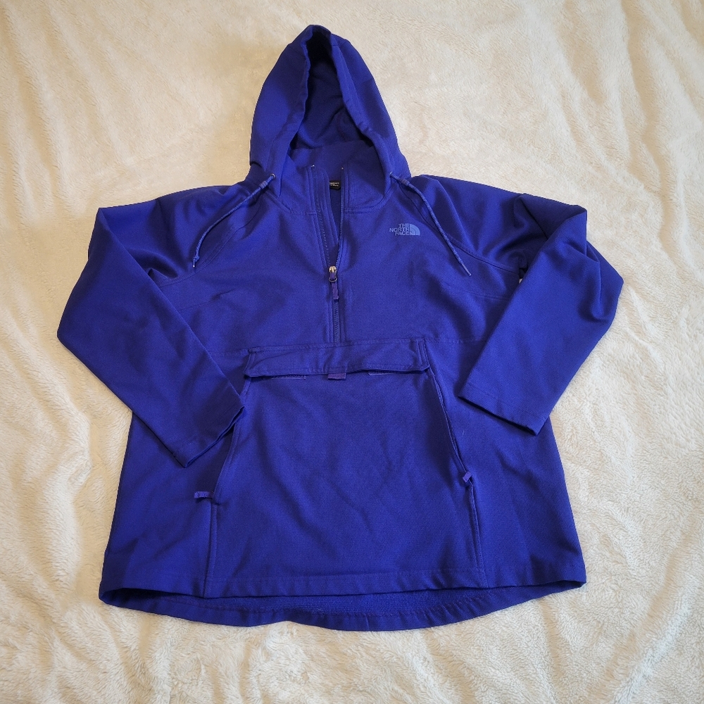 Women's North Face Pullover